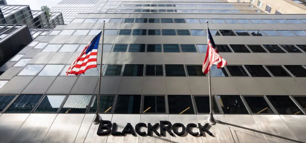 Blackrock i bitcoin, pokušaj uvuđenja KYC