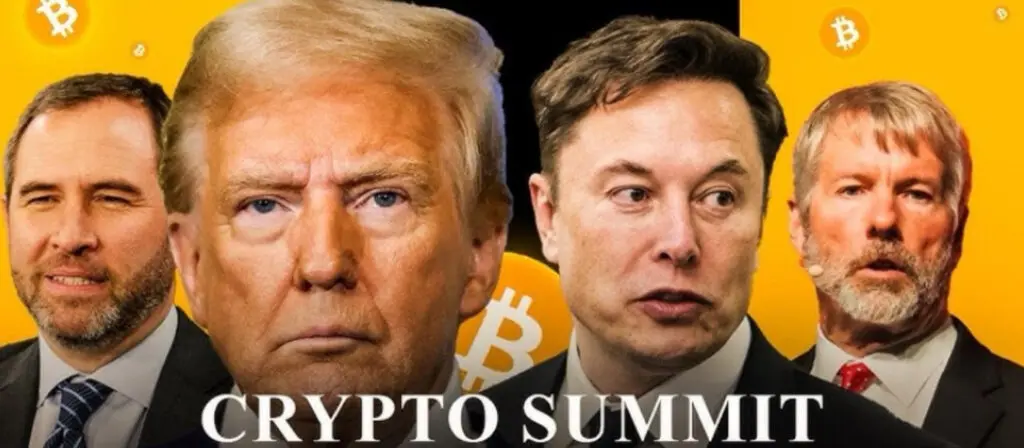 Četiri muškarca na kripto summit slici s Bitcoin simbolima na žutoj pozadini. kupovina u dipu